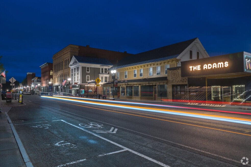 Adams_1026707_RZ_060425_v1