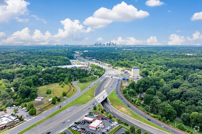 You'll find it's just a short drive from Hickory Ridge to Uptown Charlotte.