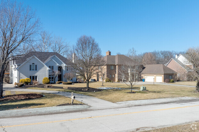 Rows of beautiful homes can be seen in Devonshire.