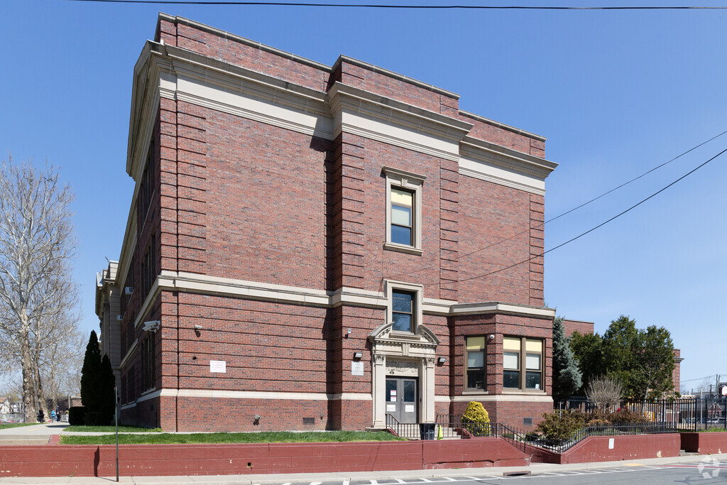 Entrance to Haverstraw Elementary School in the Haverstraw neighborhood.