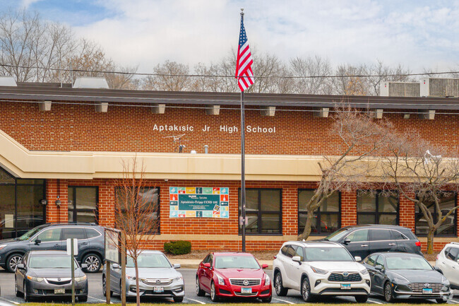Aptakisic Jr. High School is a highly rated public school in Buffalo Grove.