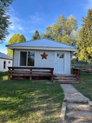 81 E 3rd S, Soda Springs, ID 83276