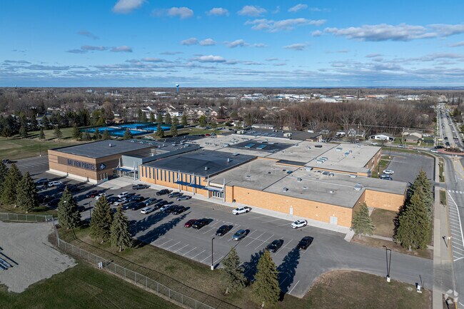 Bay View Middle School features a friendly and supportive environment.