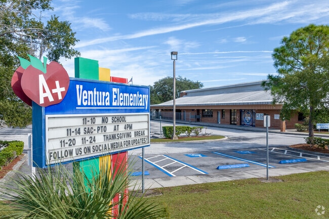 Ventura Elementary School provides education to children in Buena Venture Lakes.