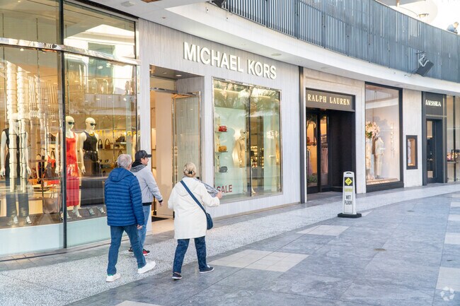 Theres plenty of retail therapy available at the Westfield Mall in Century City.