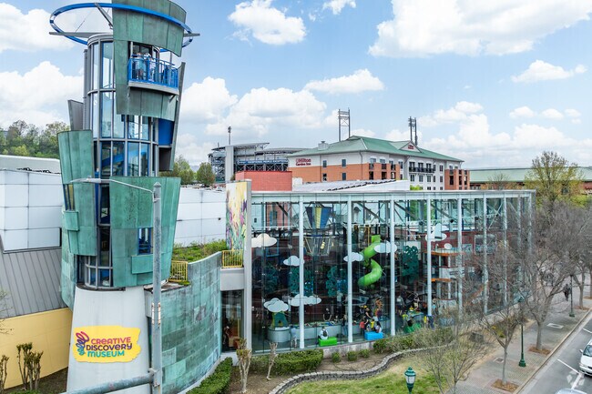 The Creative Discovery Museum is an educational and fun trip for Westside families.