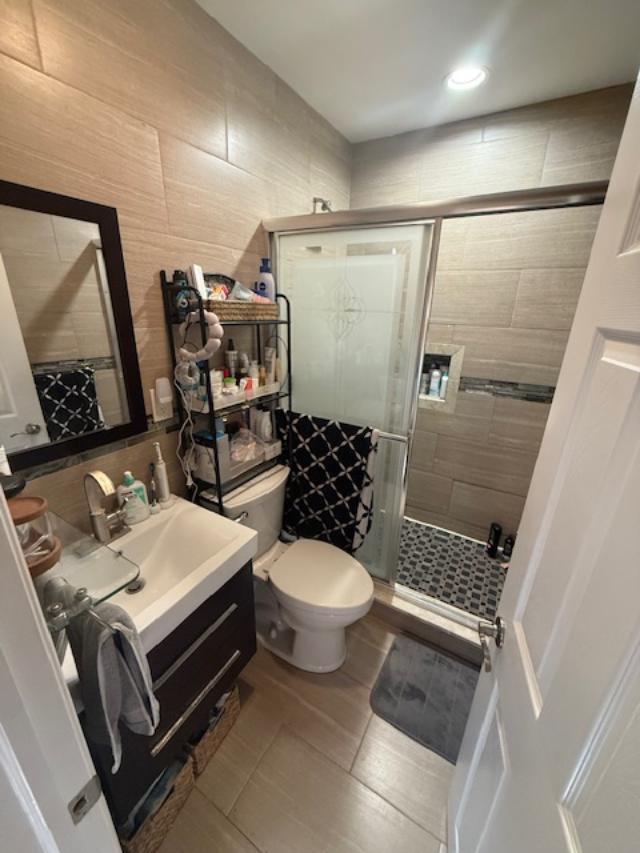 Modern bath