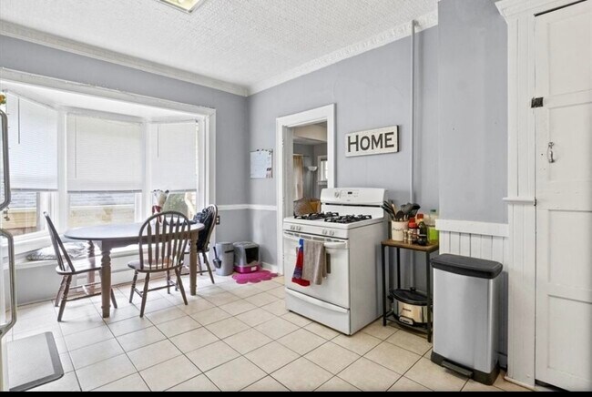 4 Carroll Place unit 4b, Rochester, NY 14620 - photo 7