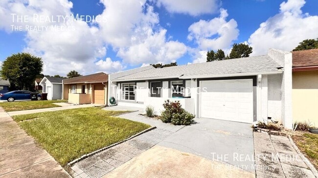 1184 Calanda Ave, Orlando, FL 32807 - photo 2