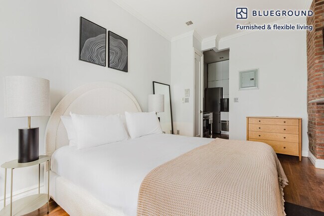 51 Leroy St unit FL1-ID1790, New York, NY 10014 - photo 6