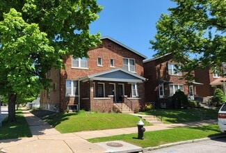 5537 Holly Hills Ave Unit 5537A, Saint Louis, MO 63109