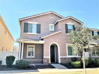 2251 S Osborn Ln, Gilbert, AZ 85295