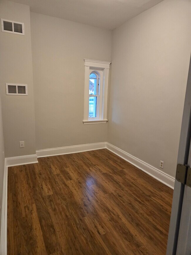 4 Durham St unit 3, Boston, MA 02115 - photo 5