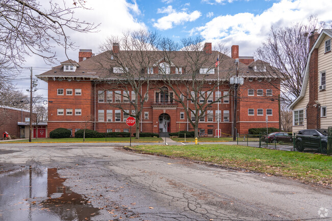 Watsessing Elementary is a public School situated in Bloomingfield, NJ.