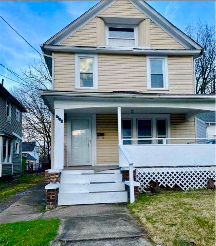 1139 Marcy St, Akron, OH 44301 - photo 1
