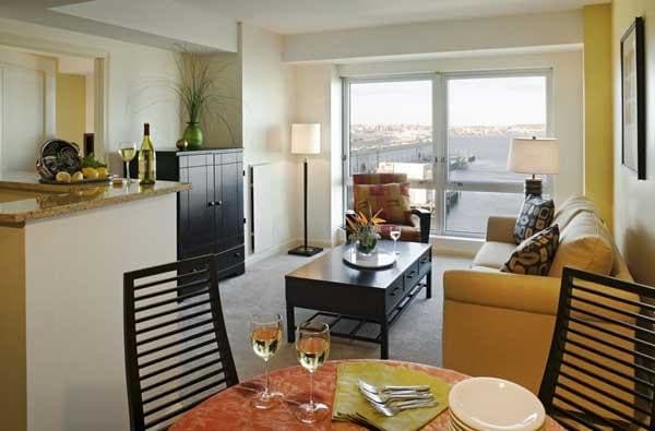 1 Park Ln unit J-1018, Boston, MA 02210 - photo 2