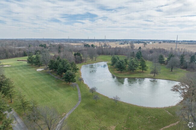 Willow Run Golf Course is just another golfing in Pataskala.