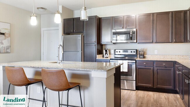 2090 Sundance Pkwy unit 1104, New Braunfels, TX 78130 - photo 7