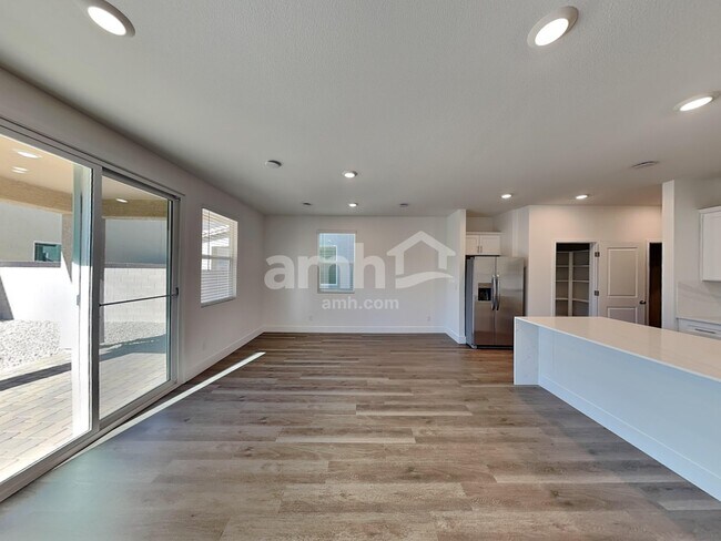 5843 Fly Fisher St, Las Vegas, NV 89113 - photo 6