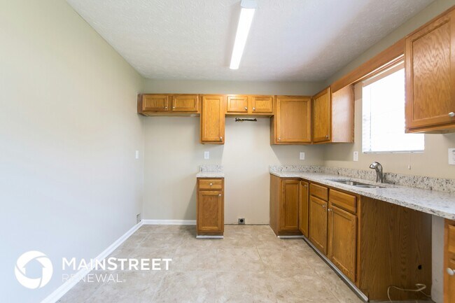 9563 Fairway Turn, Jonesboro, GA 30238 - photo 5