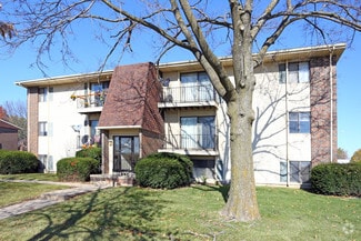 1009 E 1st Ave, Indianola, IA 50125
