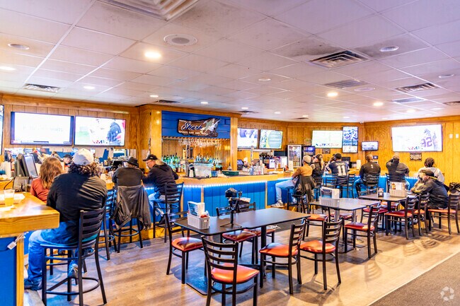 Come watch your favorite game and eat wings at Sharks Sports Bar & Grill in Tanners Creek.