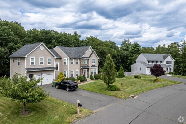 Larger  houses with attached garages are commonplace in Weatogue.