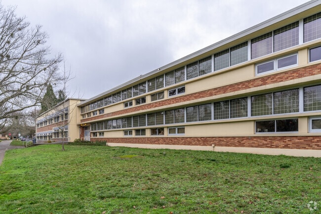 South Salem High school is a public school located in the South Salem neighborhood.
