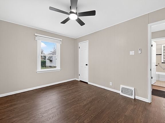 8232 Davenport Dr, Saint Louis, MO 63134 - photo 7