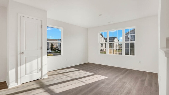 1451 Oakfield Ln, Pingree Grove, IL 60140 - photo 4