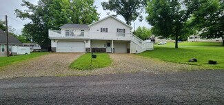 126 Park Dr, Thornville, OH 43076