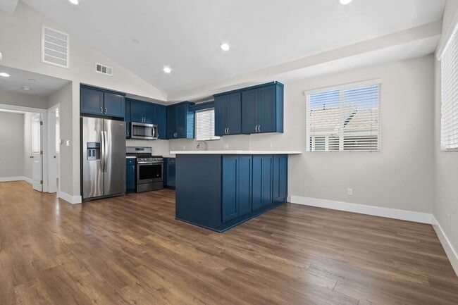 3652 Percy St, Los Angeles, CA 90023 - photo 3