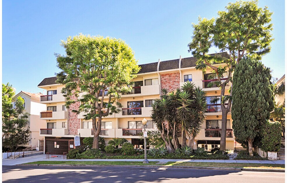 Eastborne III Apartments