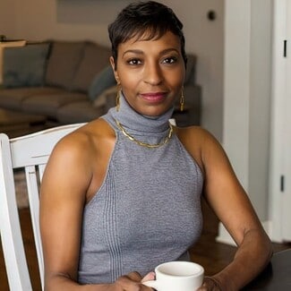 Loria Hamilton-Field