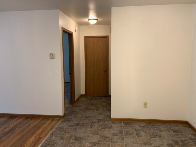 1742 S Broad St unit D, Schererville, IN 46375 - photo 6