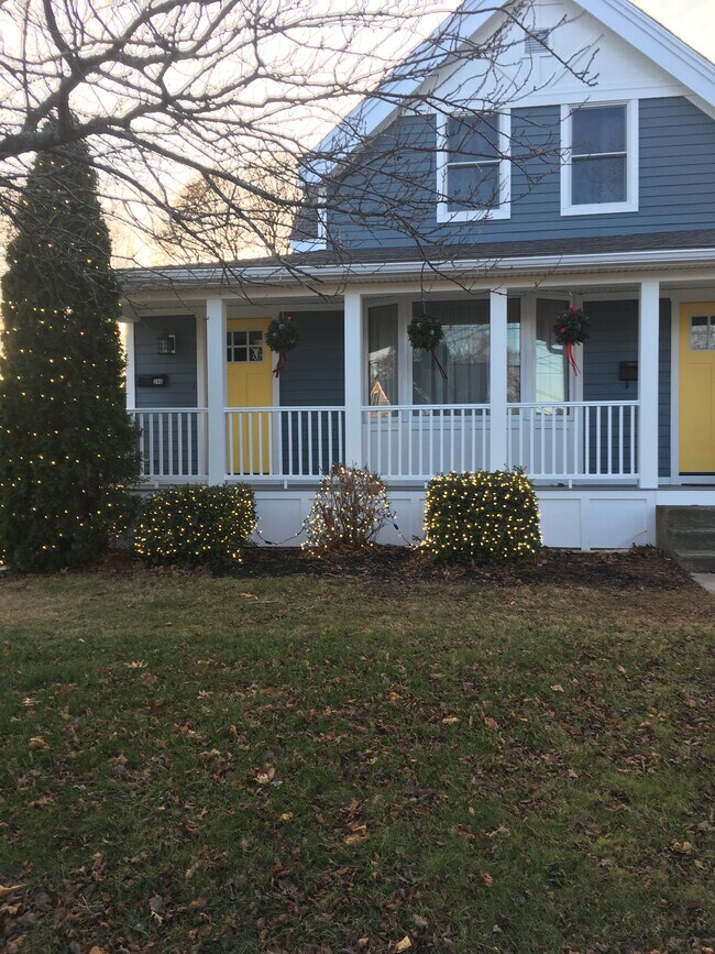 246 Shaw St unit A, Braintree, MA 02184 - photo 3