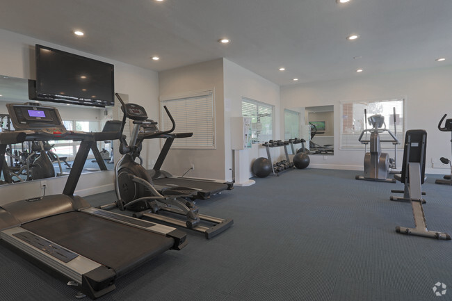 Villas Las Naranjas, Tucson, AZ 85710 - photo 3