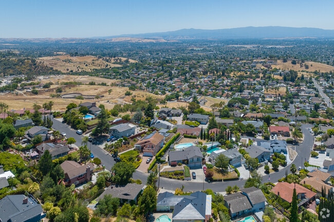 Expansive view here in Hidden Glen, San Jose, California.