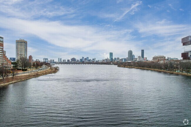 The Charles River borders Cambridgeport and leads to Downtown Boston.