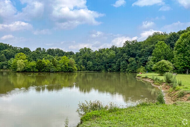 Big Walnut Park has a beautiful lake for residents to enjoy in Leawood.