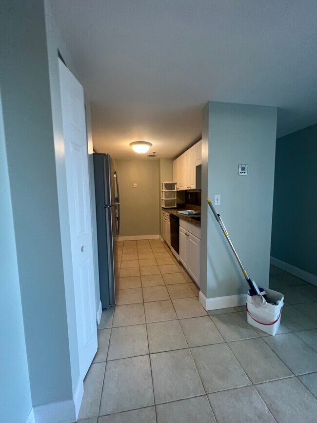 15 North Beacon unit 420, Boston, MA 02134 - photo 3