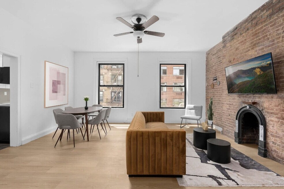 257 W 19th St unit ID1224966P, New York, NY 10011 - photo 1