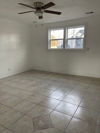 730 N 70th St Unit 734, Kansas City, KS 66112