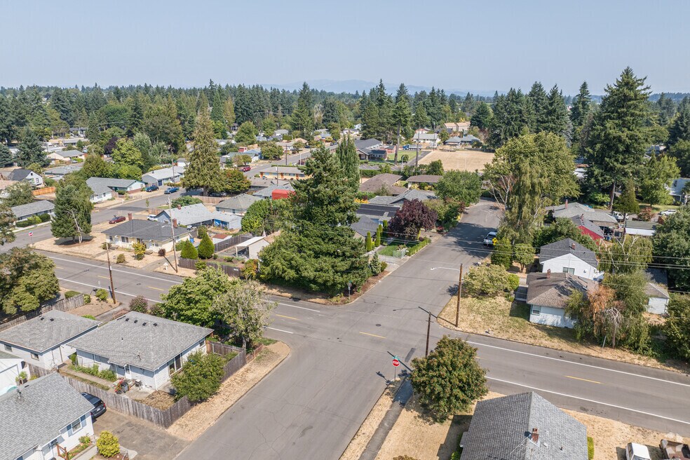 Final_Neighborhood_FourthPlainVillage_V2_91523