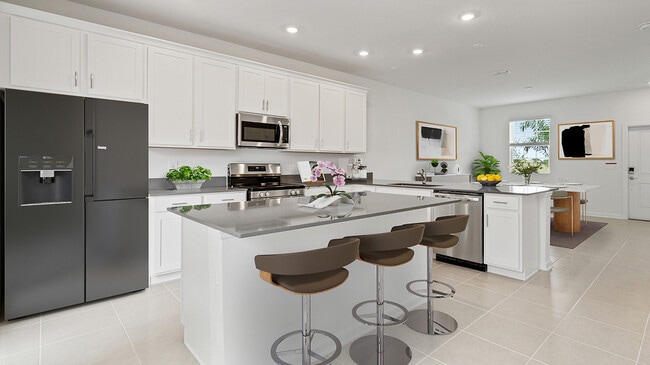 2136 Rider Rain Ln, Apopka, FL 32703 - photo 2