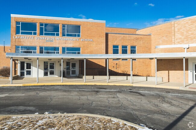 Lafayette Sunnyside Intermediate School is one option for students from Monon.