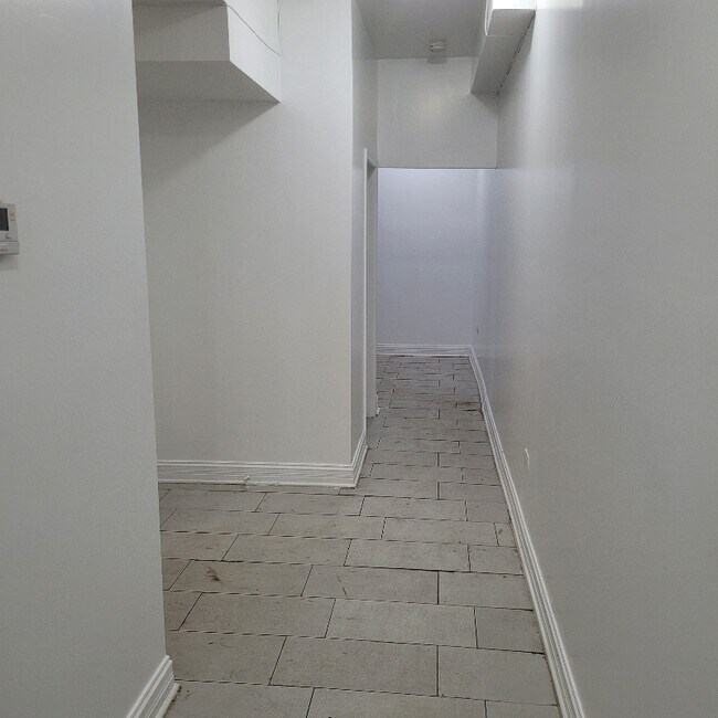 6751 S Clyde Ave unit Bsmt, Chicago, IL 60649 - photo 3