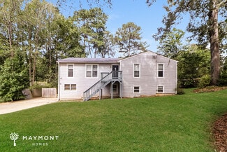 131 Bernice Dr, Lawrenceville, GA 30045