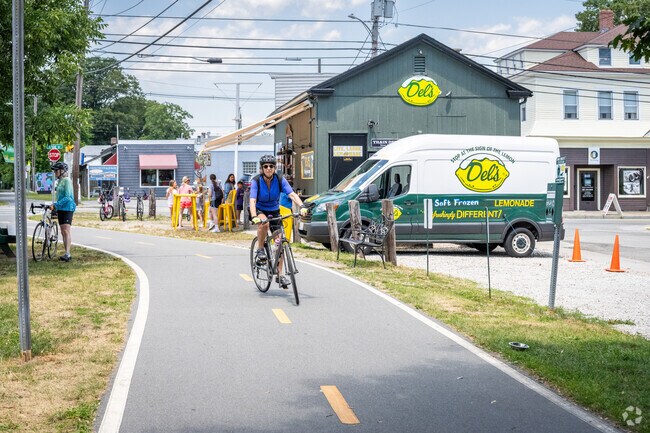 Enjoy biking and Del's Lemonade in charming Warren, a short drive from North Swansea, MA.