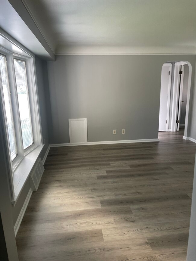 2850 Northglen Dr, Westlake, OH 44145 - photo 6